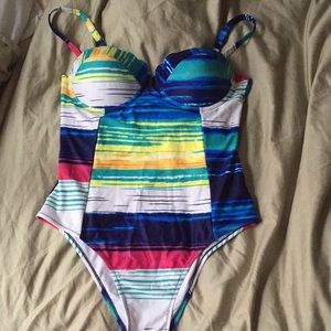 Cupshe scalloped colorful stripes swimsuit